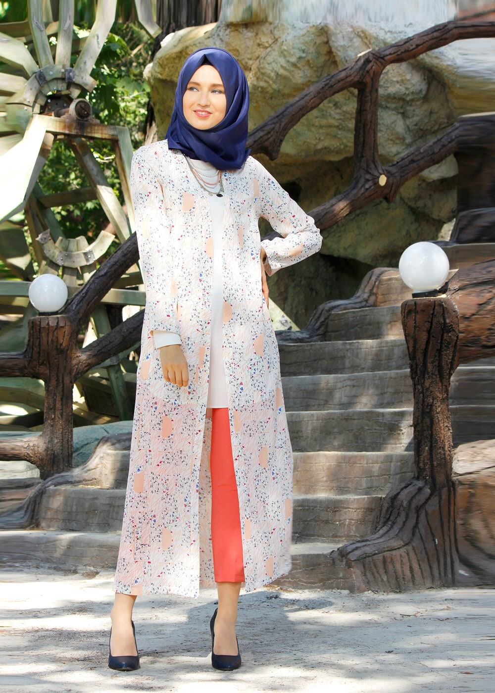 Tesettür giyim PUDRA T 8195-1 Desenli Uzun Ceket