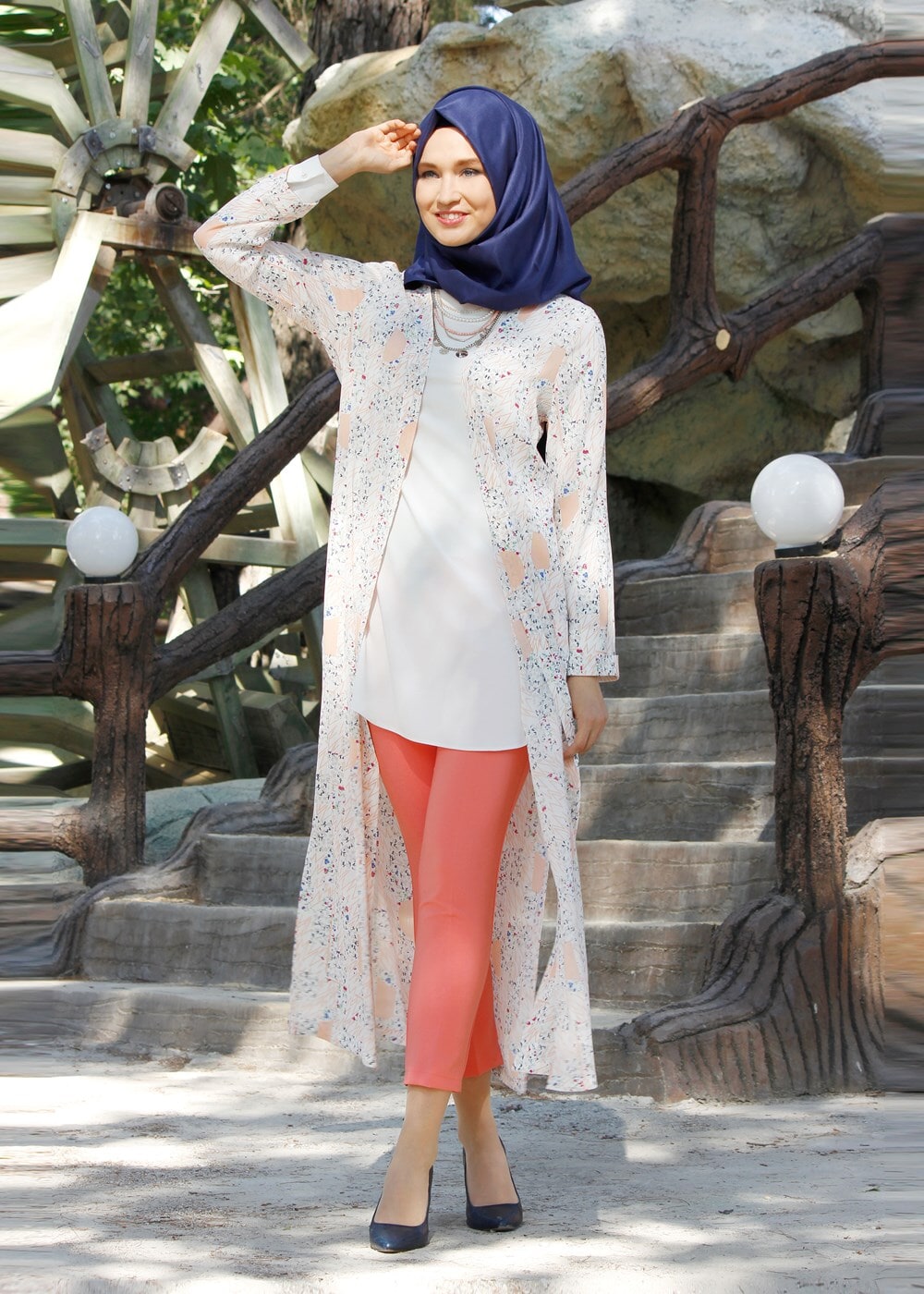 Tesettür giyim PUDRA T 8195-1 Desenli Uzun Ceket