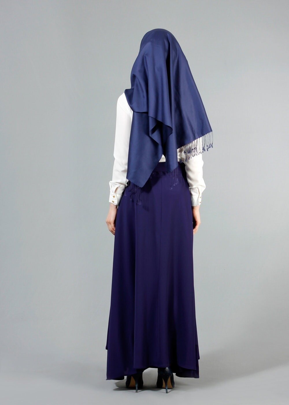 Hijab clothing WHITE T 1134 Mataş  Erkek Yaka Pelerinli Bluz