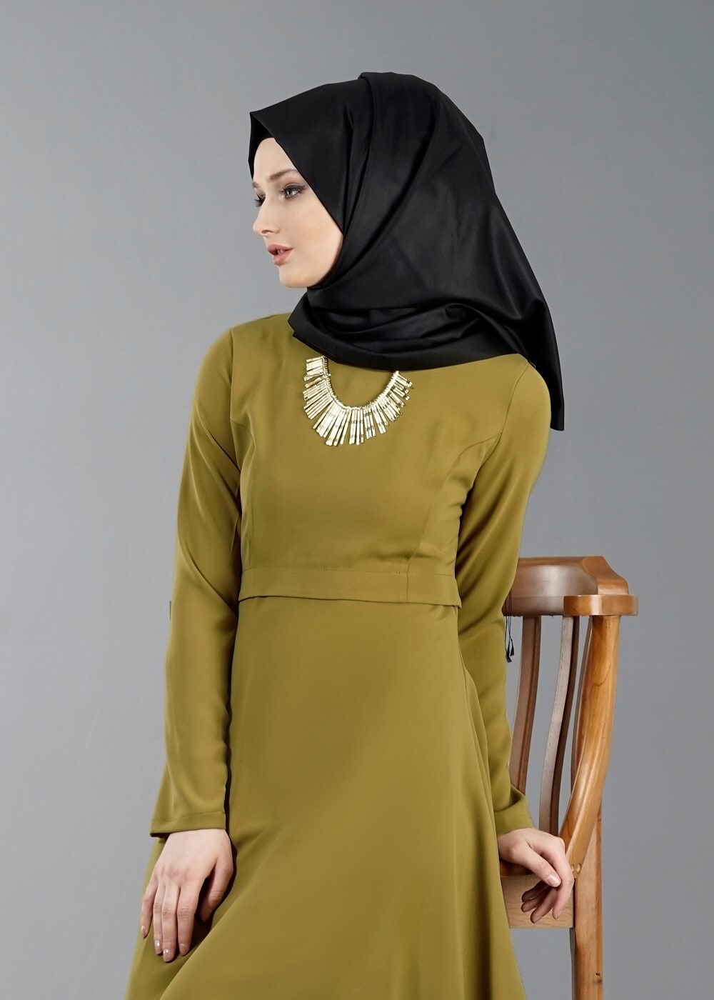 Vêtements hijab VERT T 4530 Mataş Asimetrik Kesim Kolyeli Tunik