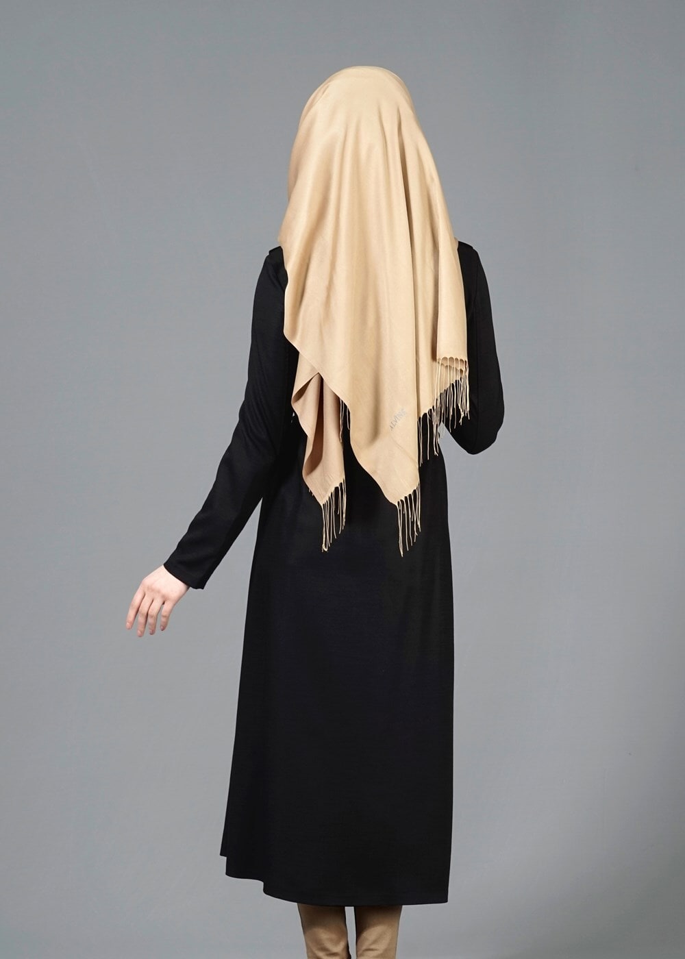 Hijab clothing BLACK T 4586 Mataş Pelerinli Trench