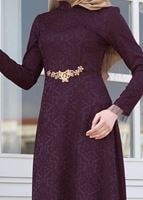 Tesettür giyim BORDO HAKİM YAKA TÜL DETAYLI ABİYE ELBİSE 2231 