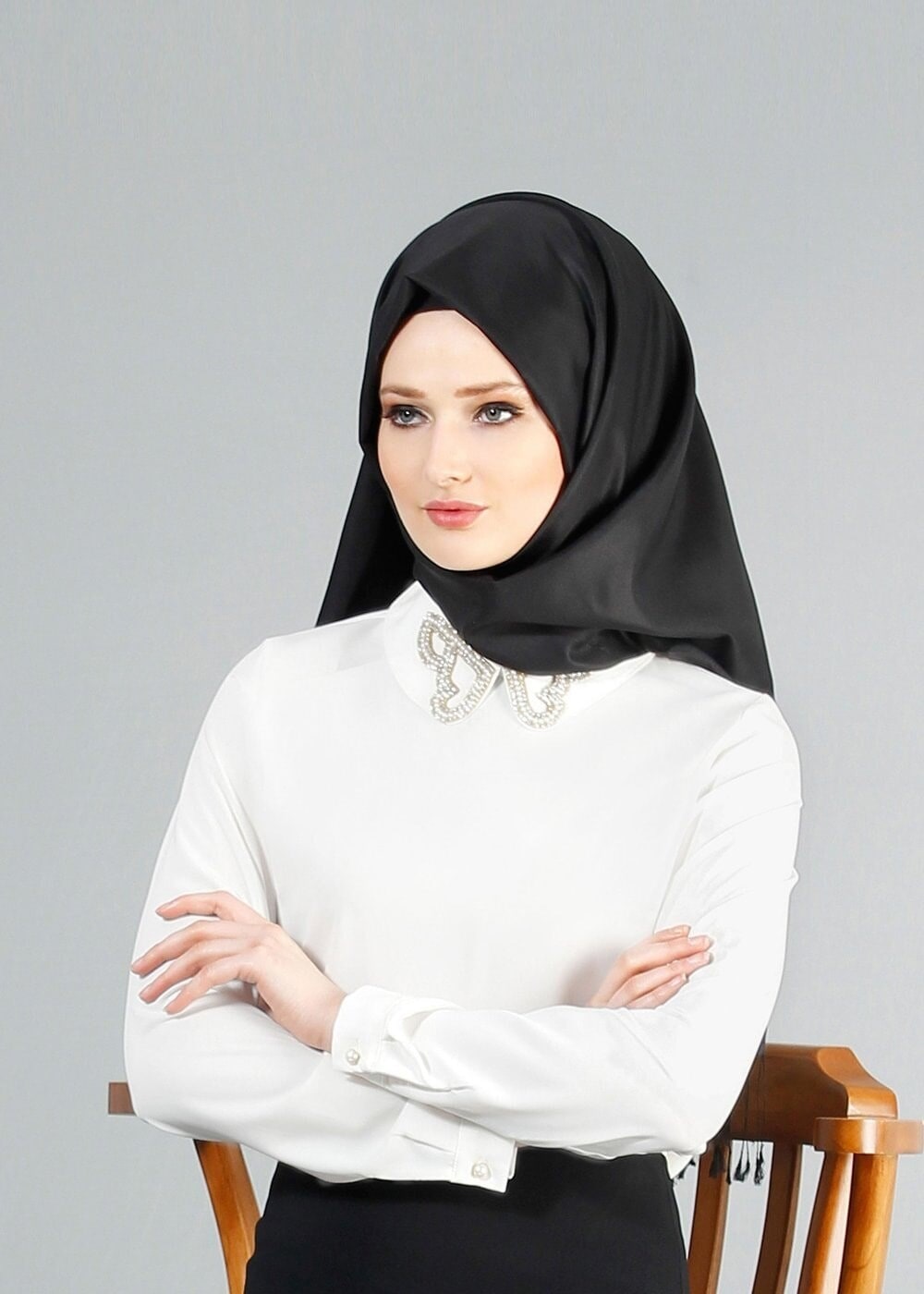 Hijab clothing ECRU COLLAR EMBROIDERED BLOUSE 8728 