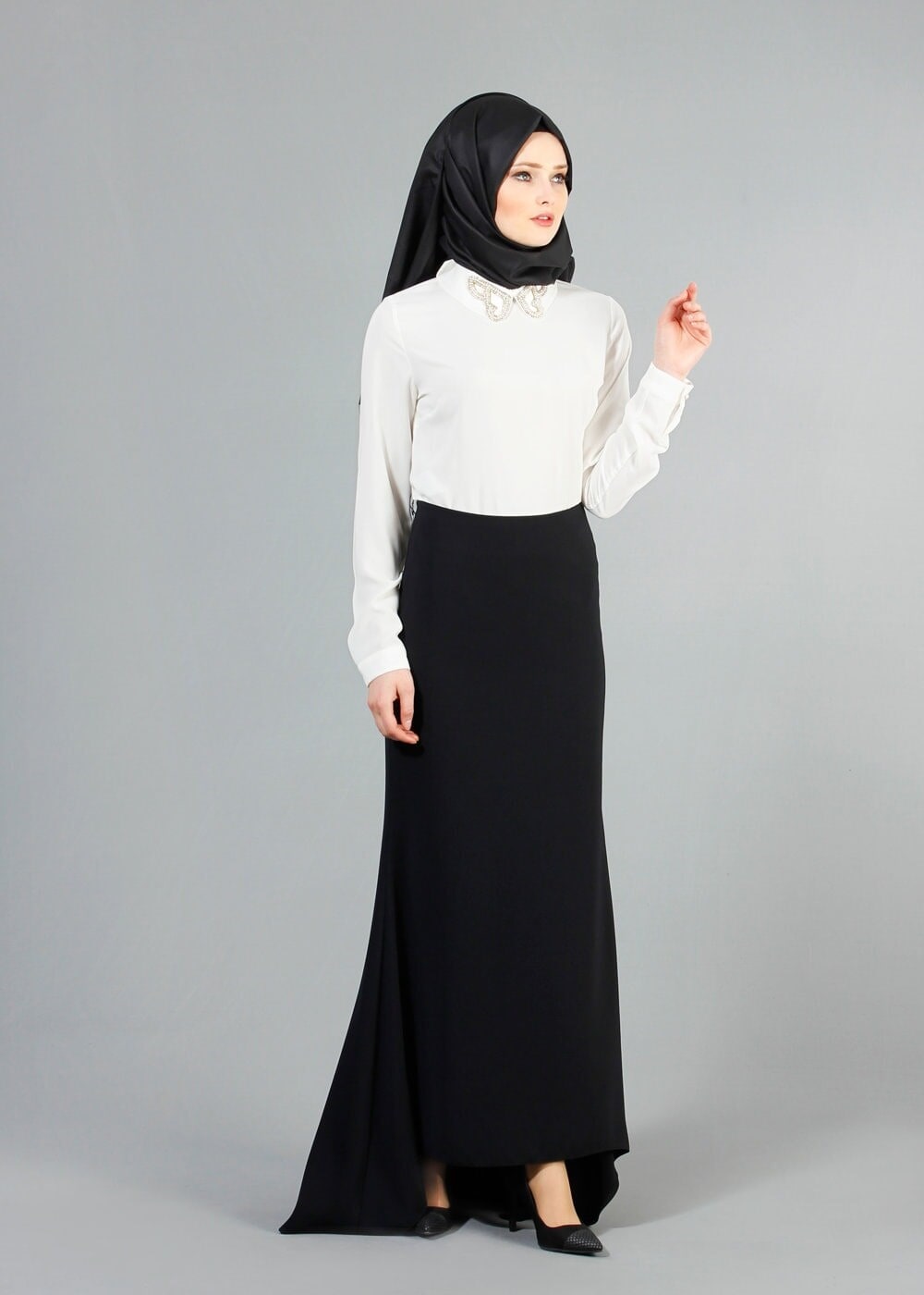 Vêtements hijab ÉCRU BLOUSE COL BRODÉ 8728