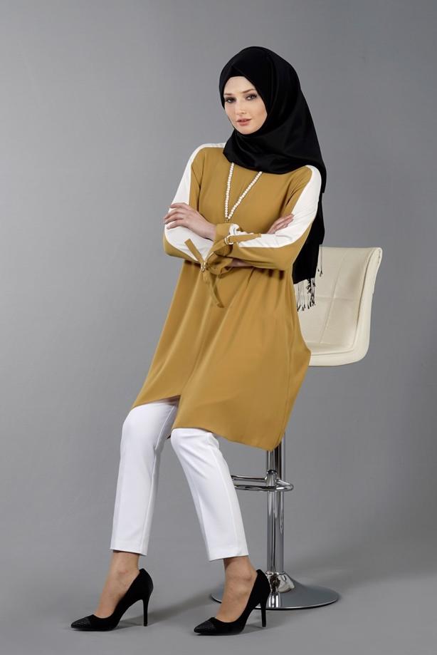 Vêtements hijab  T 8762 Puane Asimetrik Kesim Kolyeli Tunik - TRENDTESETTÜR