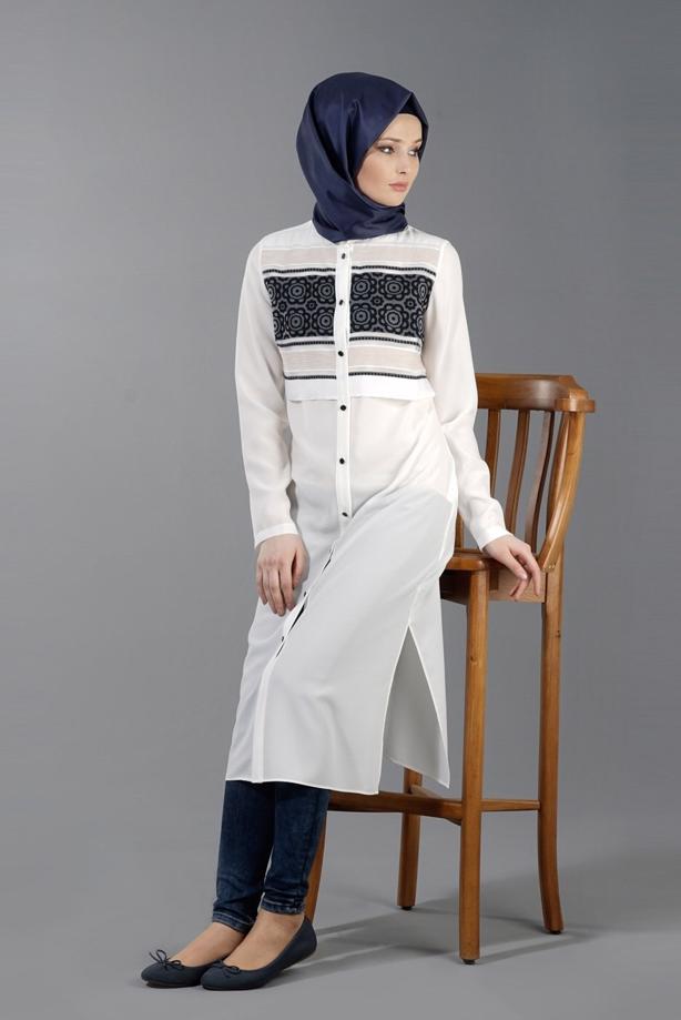 Vêtements hijab  T 8773 Puane  Kabartma Desen Düğmeli Tunik - TRENDTESETTÜR