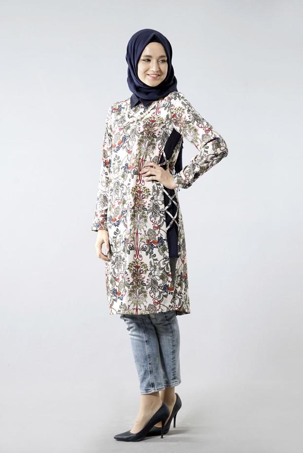Vêtements hijab  T 6142 Porto Çiçek Desen Kolyeli Tunik - TRENDTESETTÜR