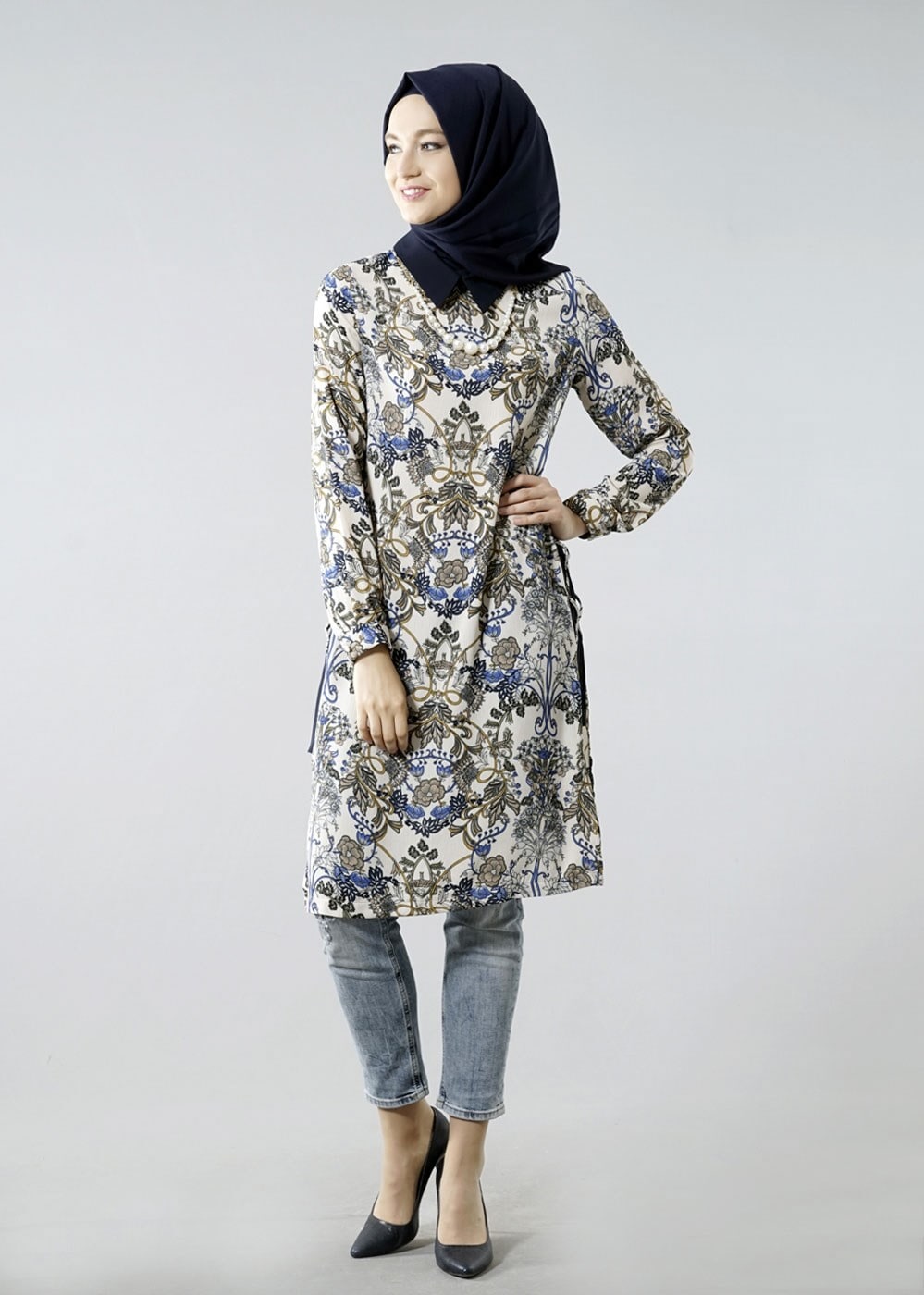 Vêtements hijab BLEU MARINE T 6142 Porto Çiçek Desen Kolyeli Tunik