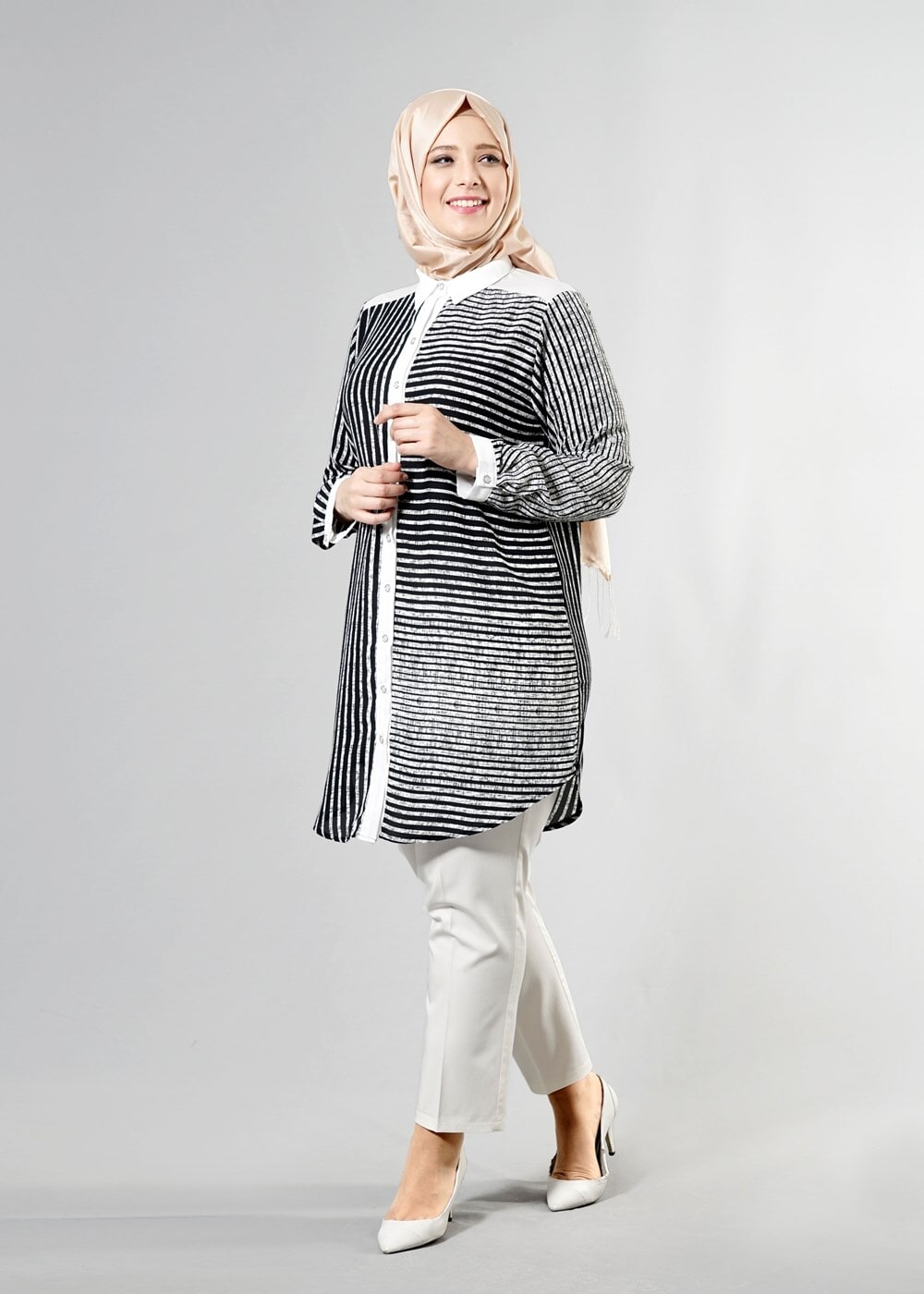 Vêtements hijab NOIR T 3590 S-VUP Çizgili Erkek Yaka Tunik