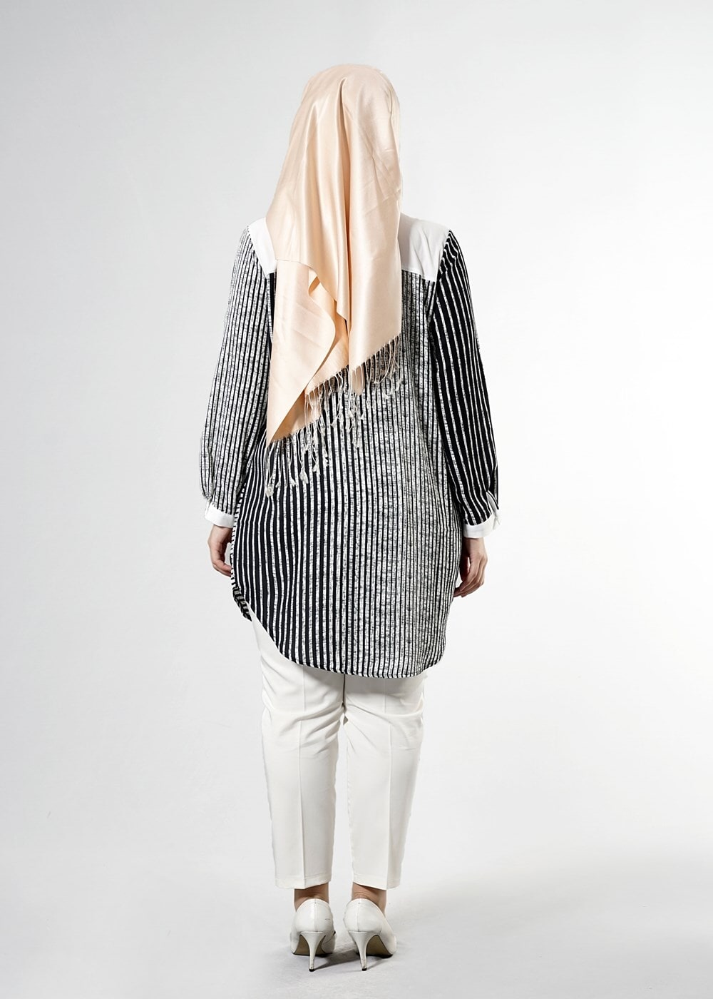 Vêtements hijab NOIR T 3590 S-VUP Çizgili Erkek Yaka Tunik