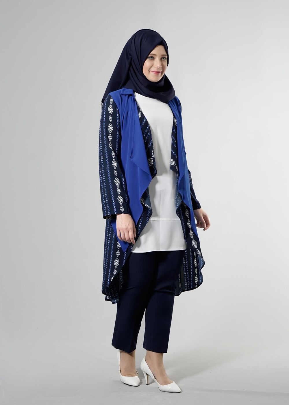 Tesettür giyim LACİVERT T 3782  S_VUP Etnik Desenli Asimetrik Kesim Tunik