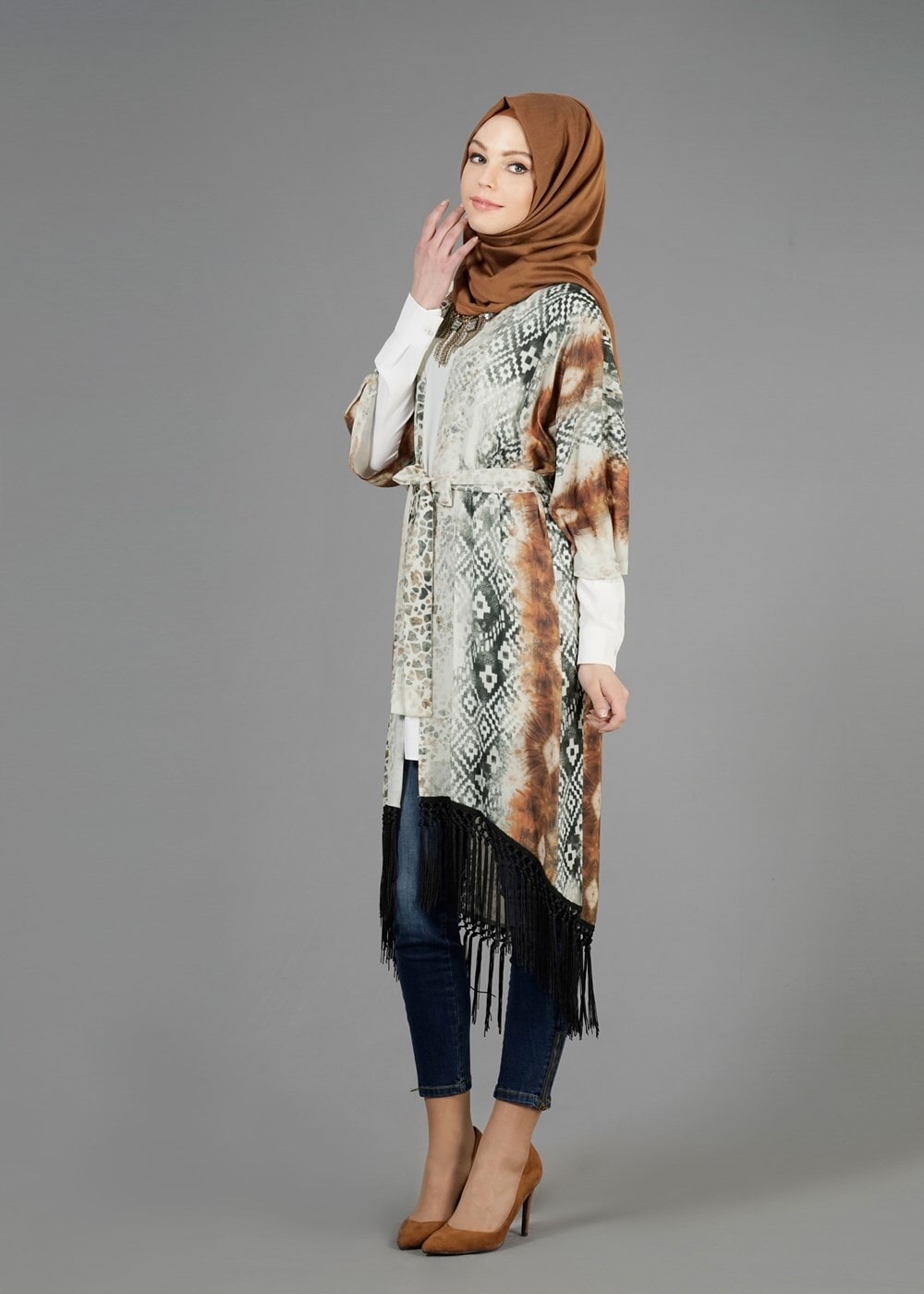 Tesettür giyim VİZON PÜSKÜL DETAYLI DESENLİ TUNİK 4584 