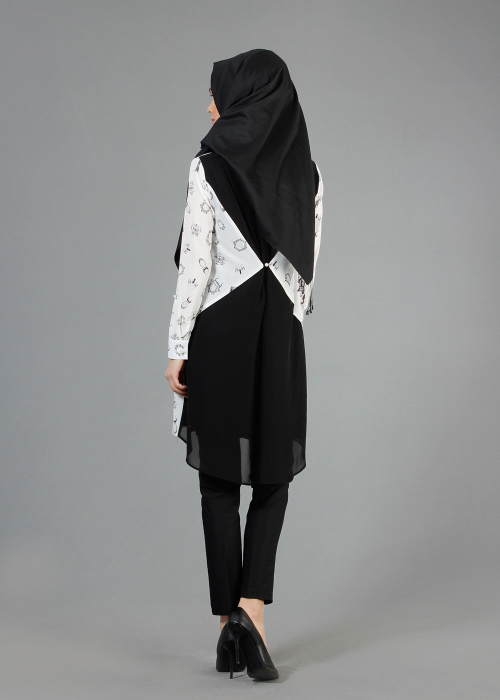 Tesettür giyim KREM ALVİNA DESENLİ TUNİK T 4624