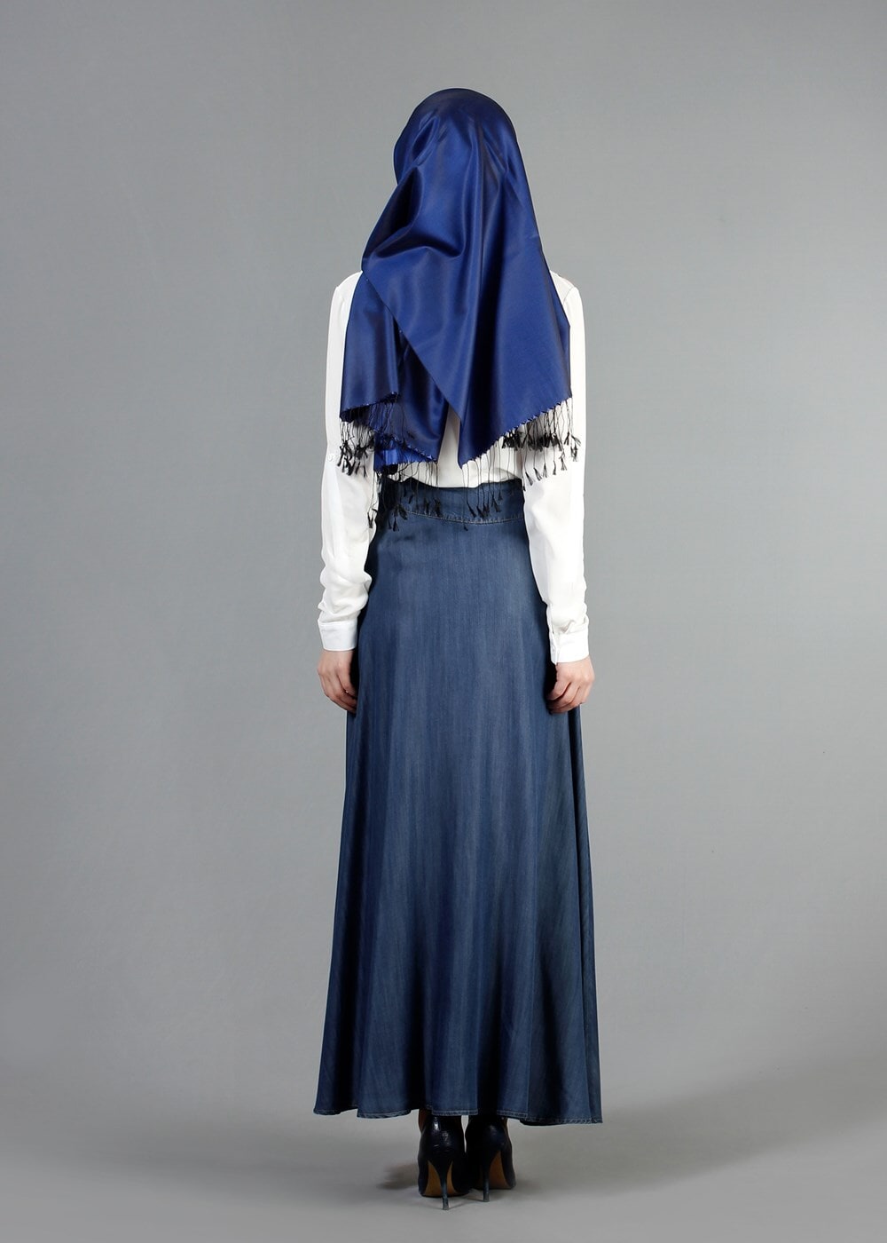 Hijab clothing NAVY BLUE T 2764 Yüceller Düğme Detaylı Kloş Etek