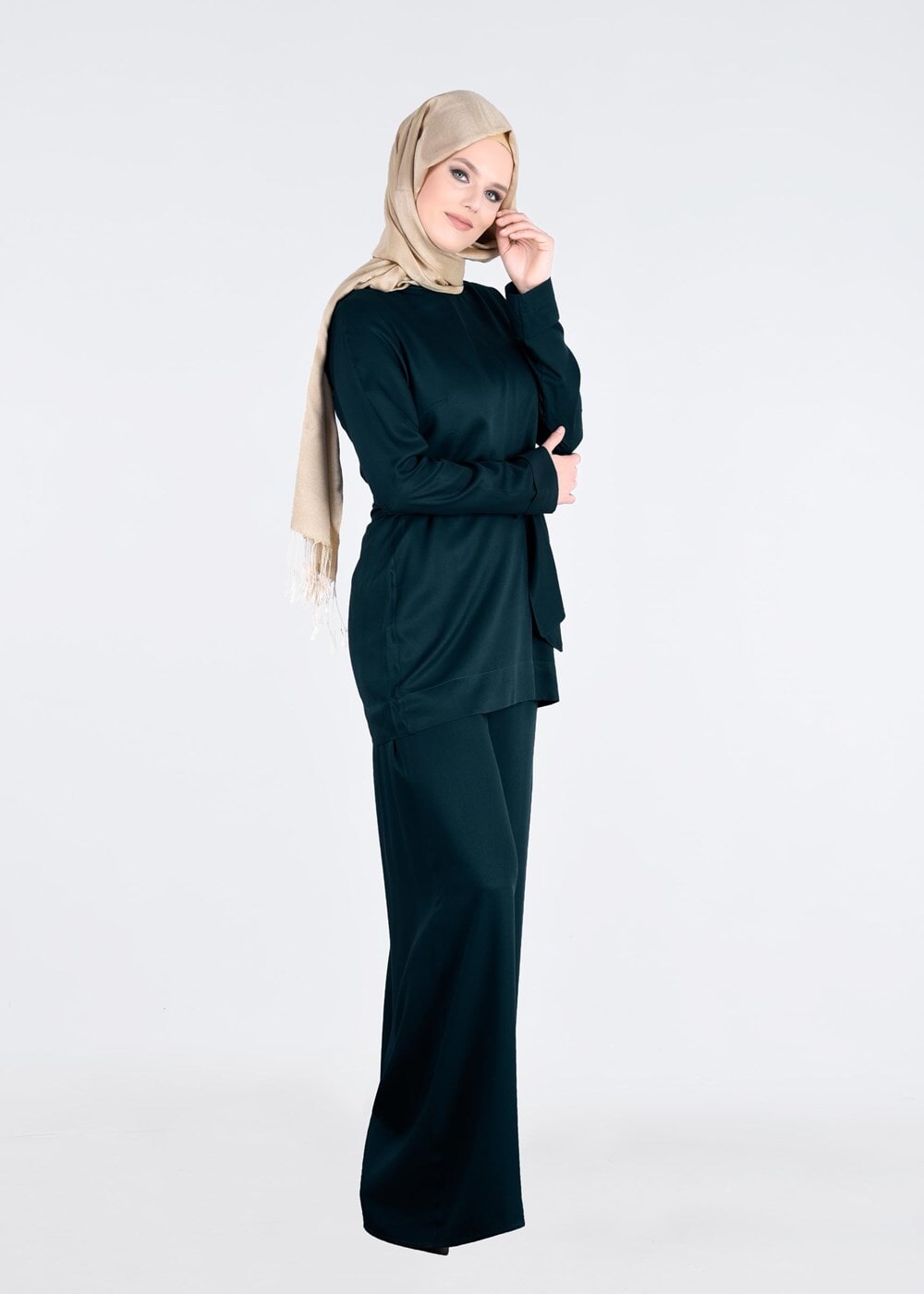 Tesettür giyim YEŞİL T 80105 Düğme Detaylı Pantolonlu Takım
