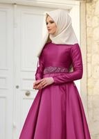 Tesettür giyim FUŞYA T 1788 Tuay Tafta Kuşağı Boncuk İşlemeli Abiye