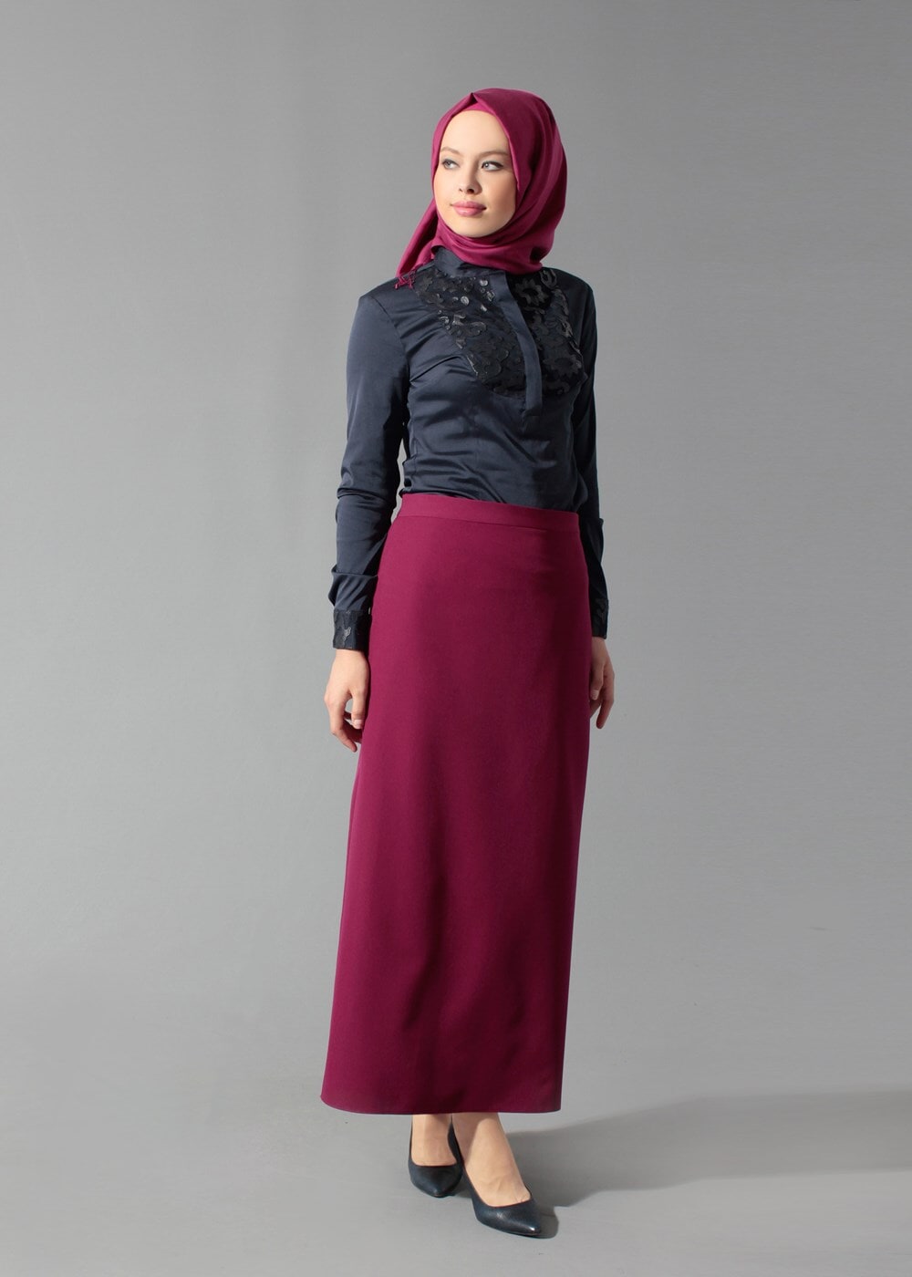 Hijab clothing NAVY BLUE GUIPURE DETAIL BLOUSE 4134