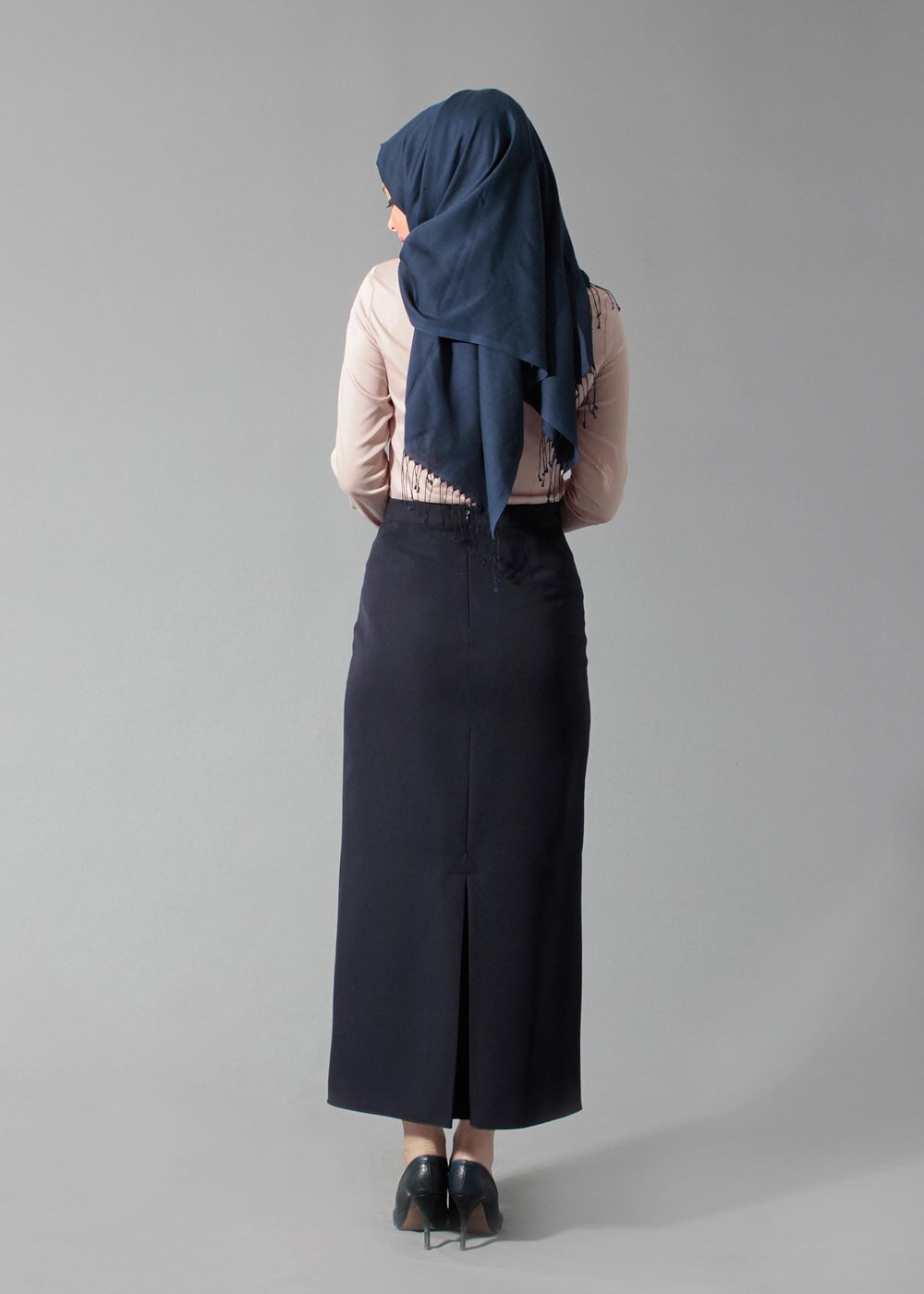 Tesettür giyim PUDRA GÜPÜR DETAYLI BLUZ 4134 