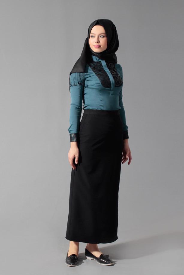 Tesettür giyim YEŞİL GÜPÜR DETAYLI BLUZ 4134  - TRENDTESETTÜR