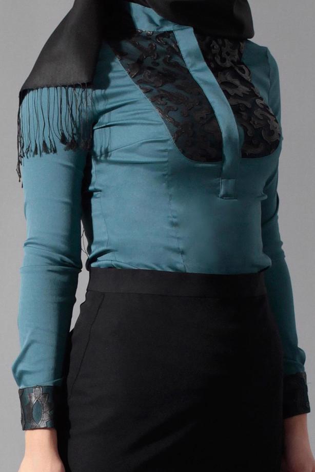 Tesettür giyim YEŞİL GÜPÜR DETAYLI BLUZ 4134  - TRENDTESETTÜR