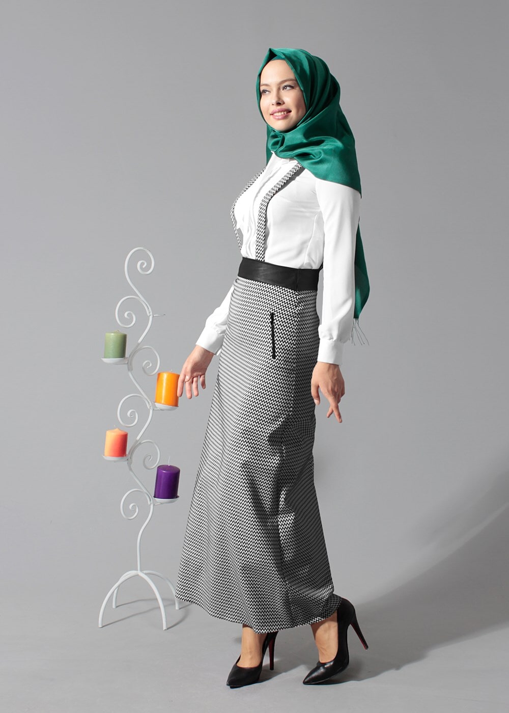 Tesettür giyim SİYAH 6802-1 ETEK