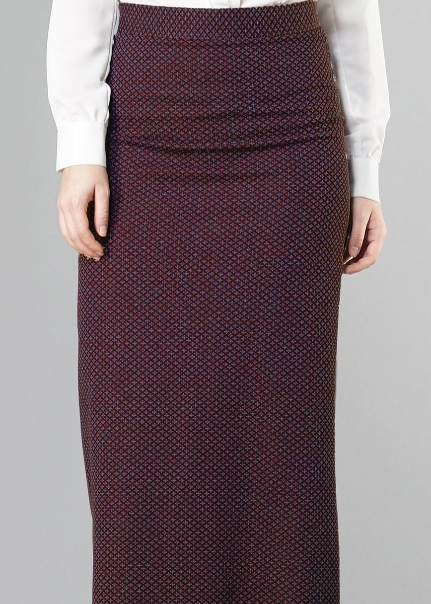 Hijab clothing CLARET RED TUBE SKIRT 056111 