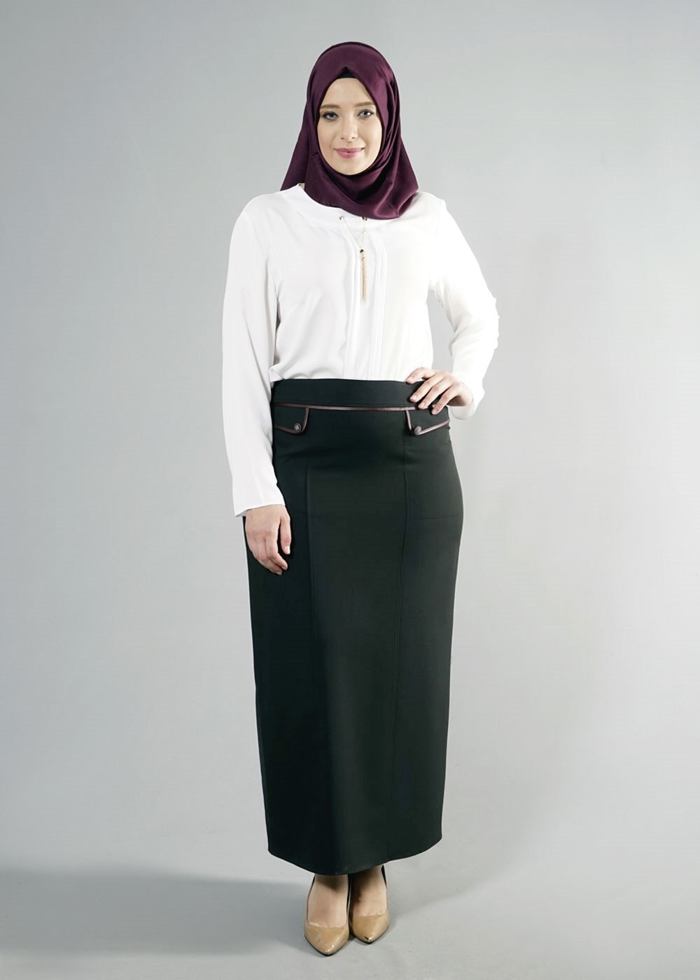 Hijab clothing BLACK STRAIGHT CUT SKIRT 6797