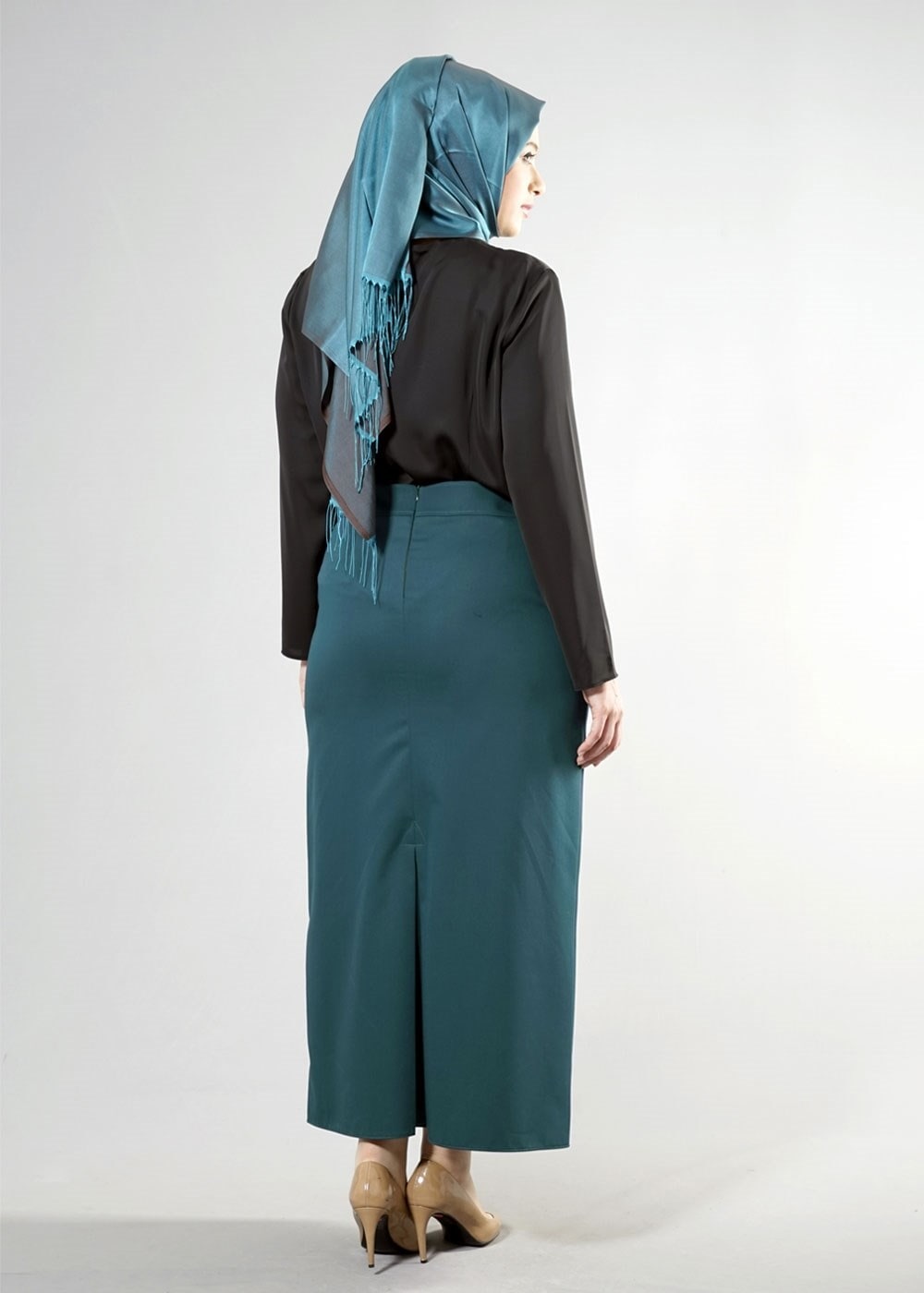 Hijab clothing BLUE STRAIGHT CUT SKIRT 6797