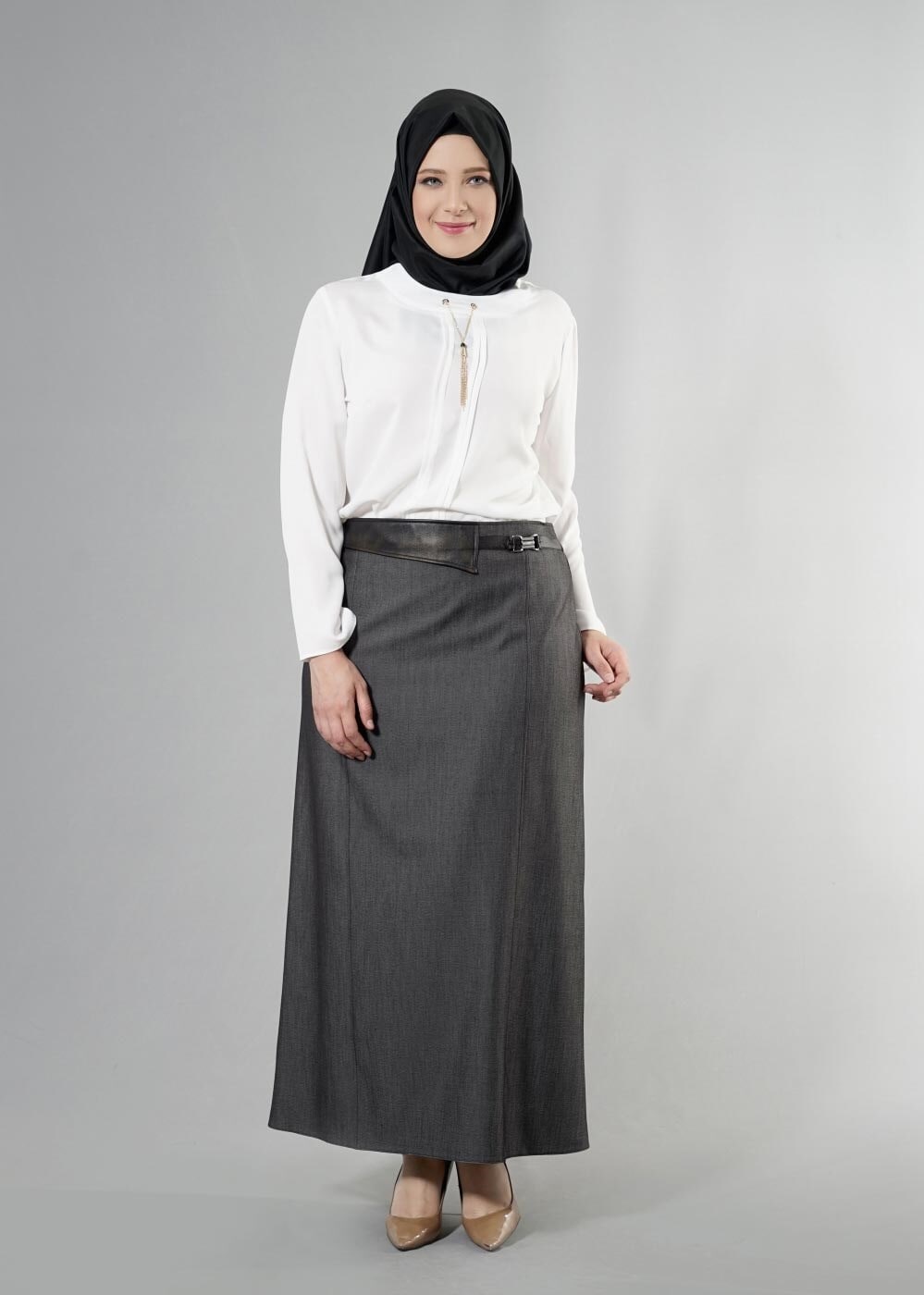 Hijab clothing BLACK CLASSIC CUT SKIRT 6813 