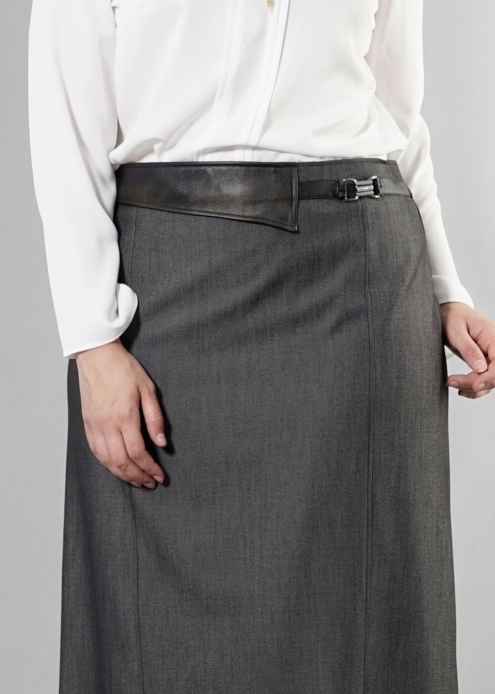 Hijab clothing BLACK CLASSIC CUT SKIRT 6813 