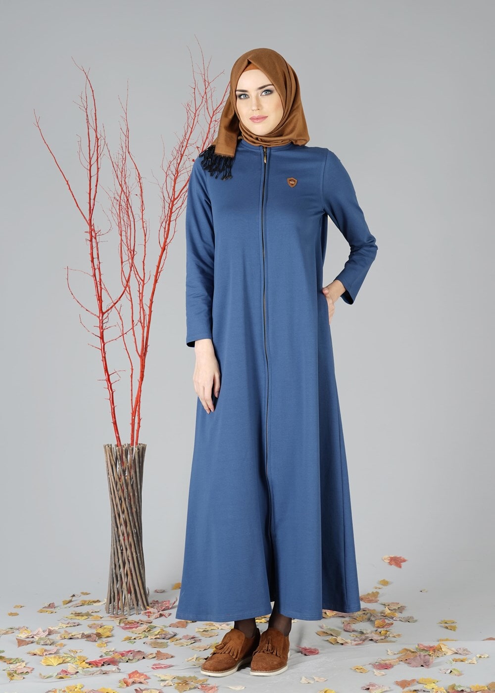 Tesettür giyim LACİVERT FERMUARLI KAPÜŞONLU FERACE 25106