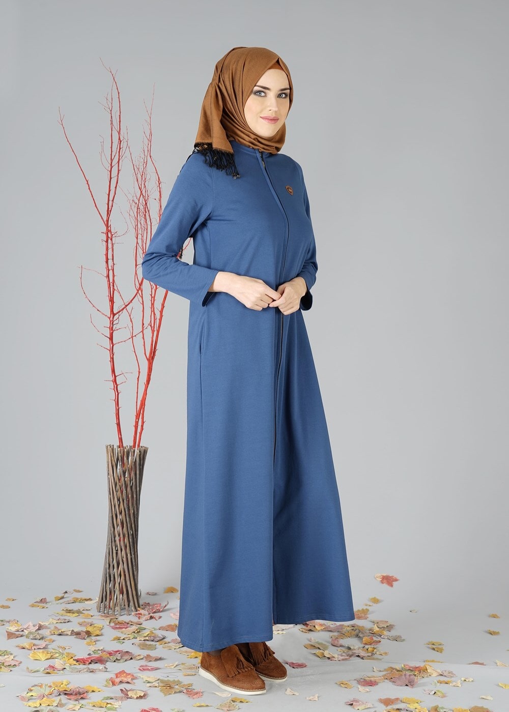 Tesettür giyim LACİVERT FERMUARLI KAPÜŞONLU FERACE 25106