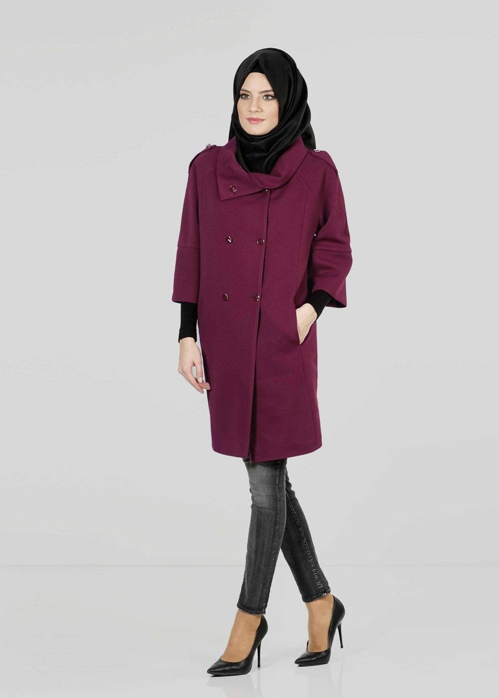 Tesettür giyim BORDO TRUVAKAR KOL DÜĞMELİ TRENÇKOT 9265