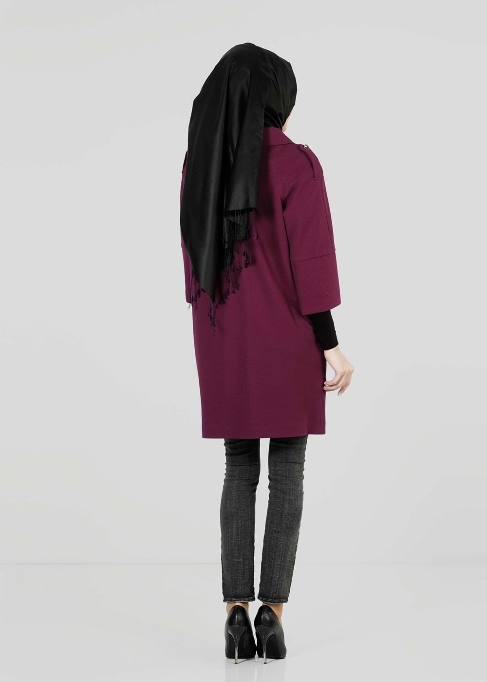 Tesettür giyim BORDO TRUVAKAR KOL DÜĞMELİ TRENÇKOT 9265