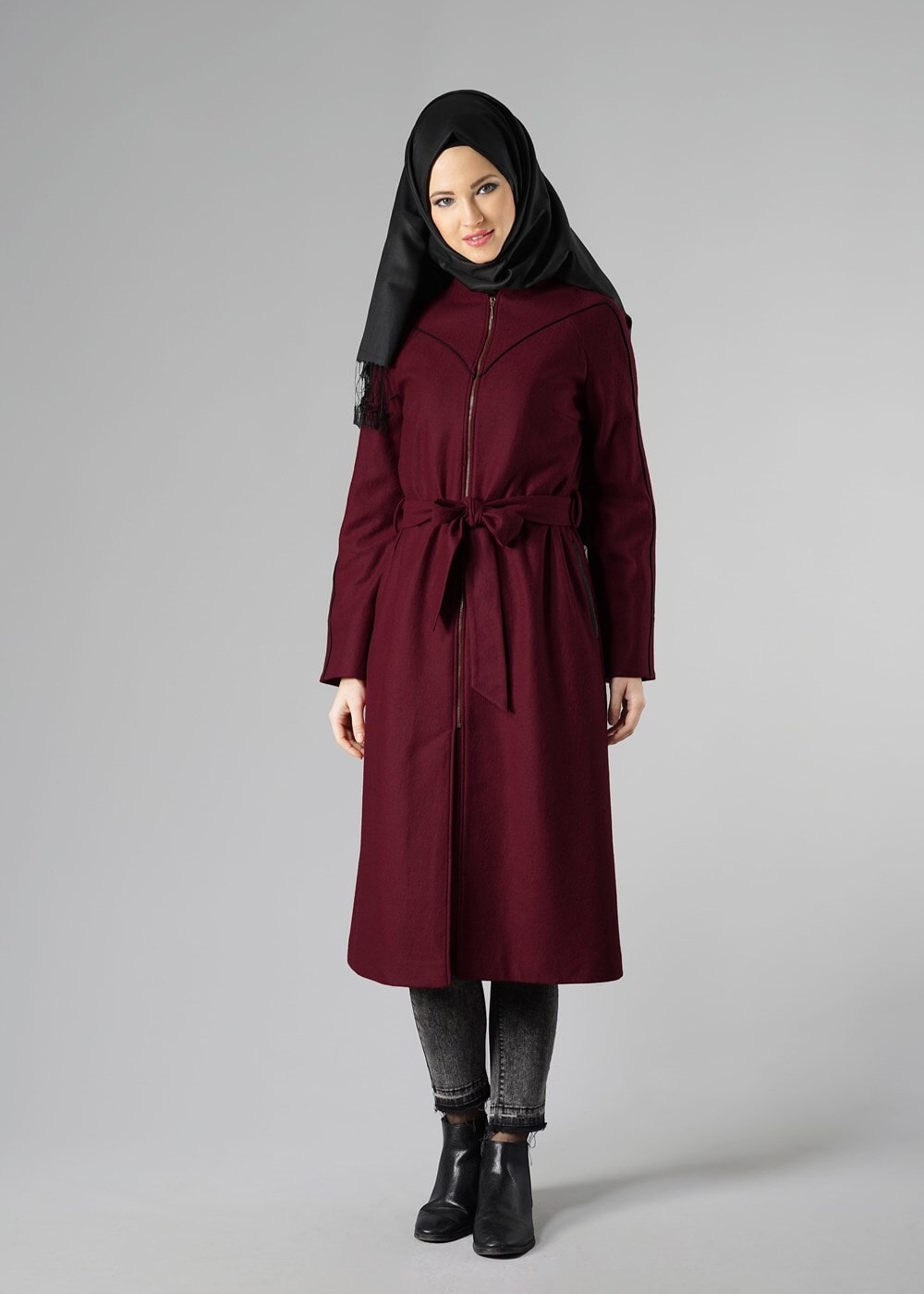 Tesettür giyim BORDO FERMUARLI KUŞAKLI KABAN 9283