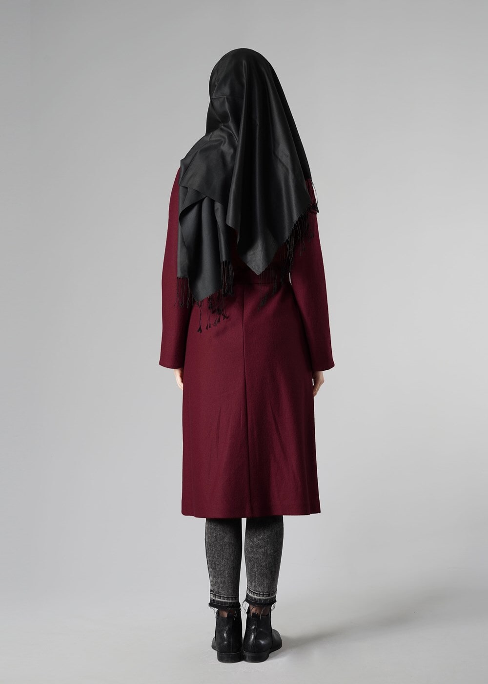 Tesettür giyim BORDO FERMUARLI KUŞAKLI KABAN 9283