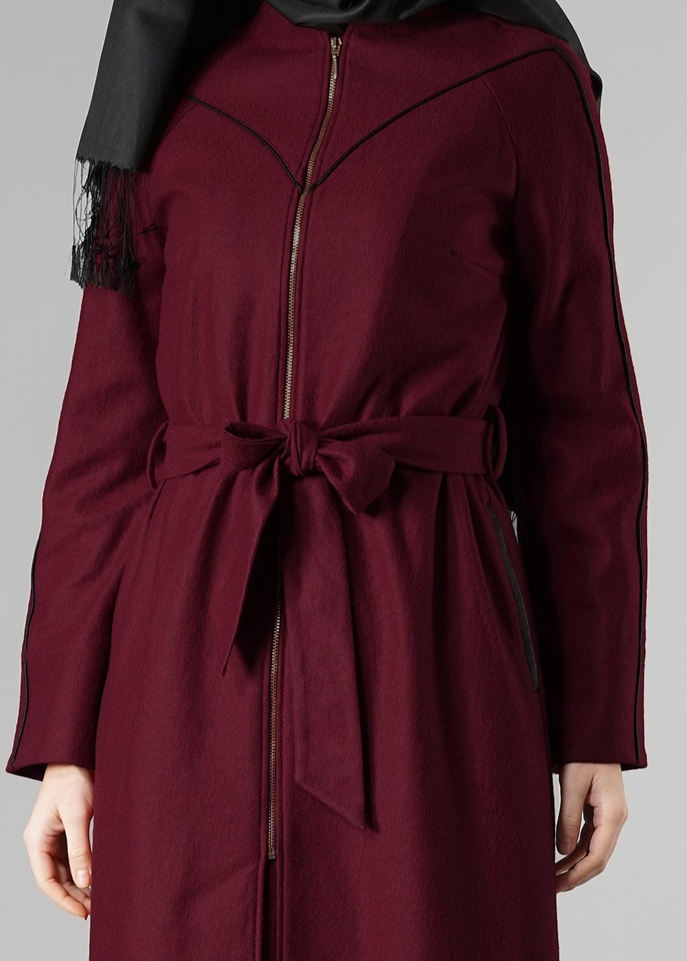 Tesettür giyim BORDO FERMUARLI KUŞAKLI KABAN 9283