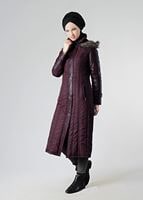 Tesettür giyim BORDO KAPÜŞONLU ŞİŞME KABAN 9361