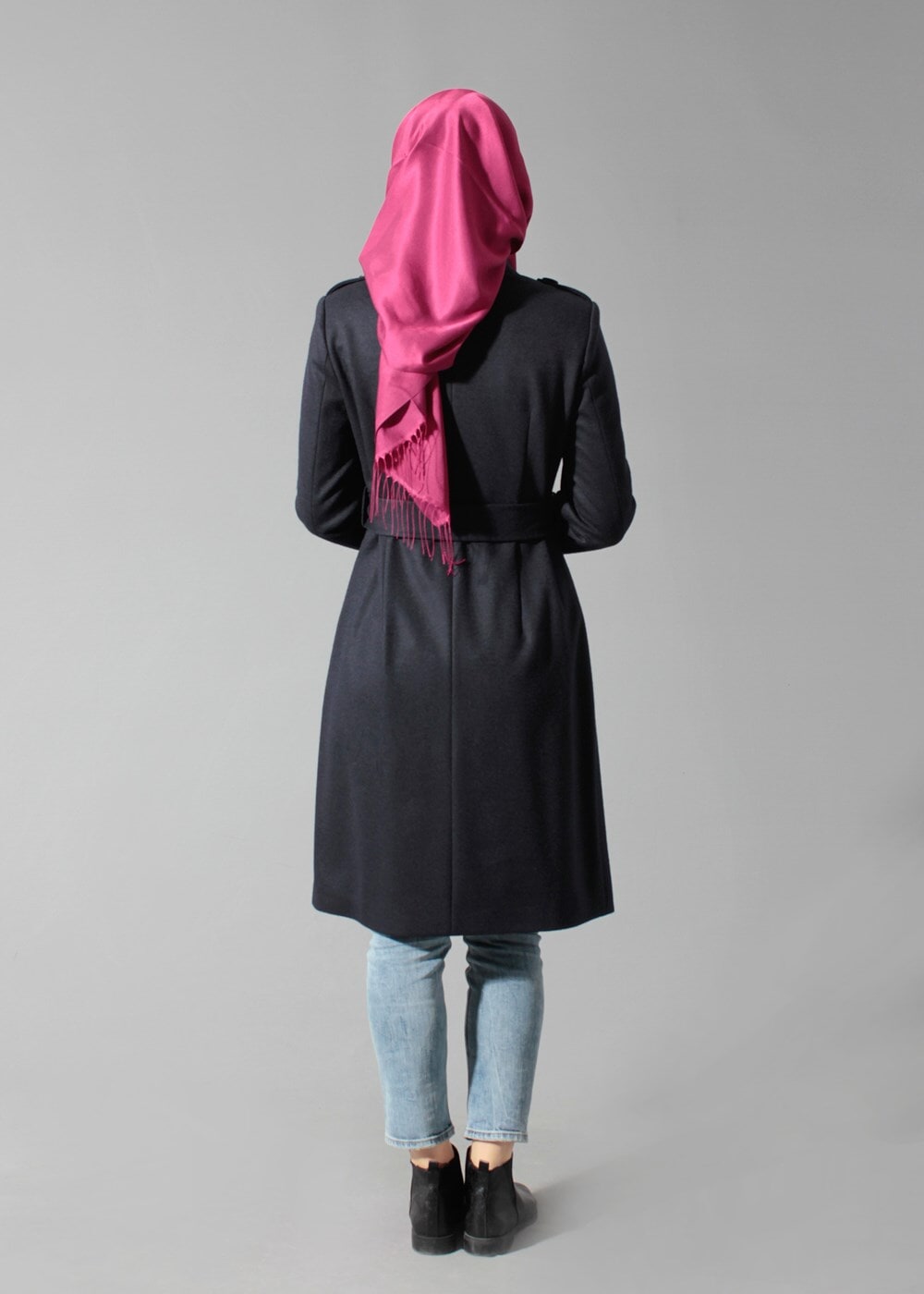 Tesettür giyim LACİVERT KUŞAKLI TEK DÜĞMELİ KABAN 9399