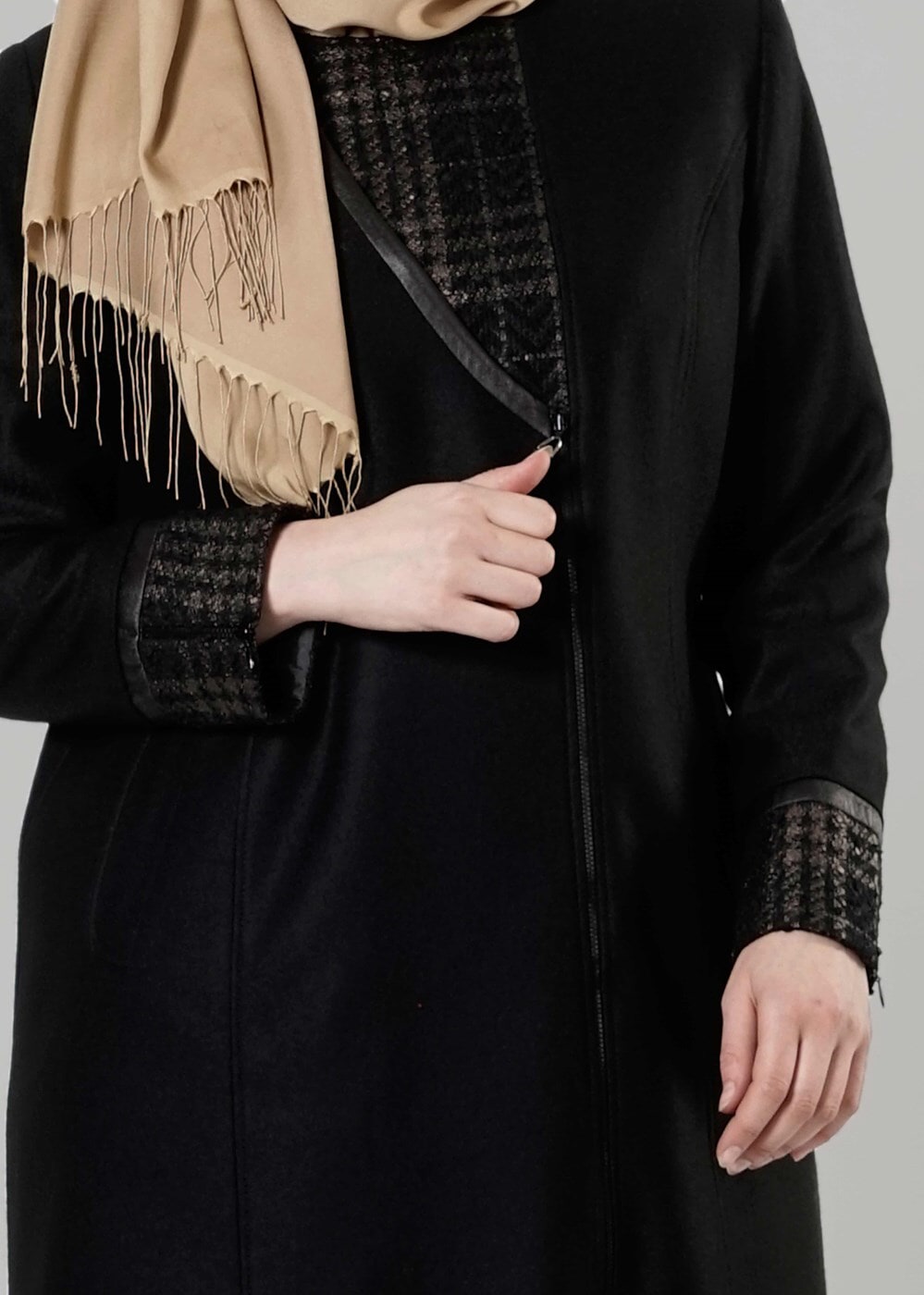 Hijab clothing BLACK ZIPPED COAT 9406