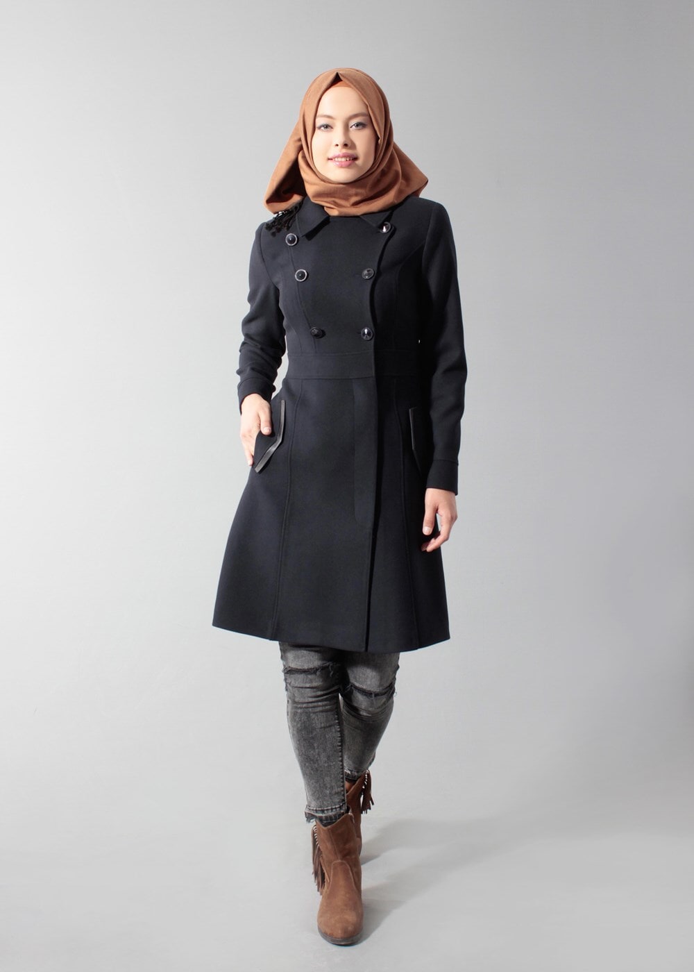Tesettür giyim LACİVERT KLASİK CEPLİ KABAN 9432