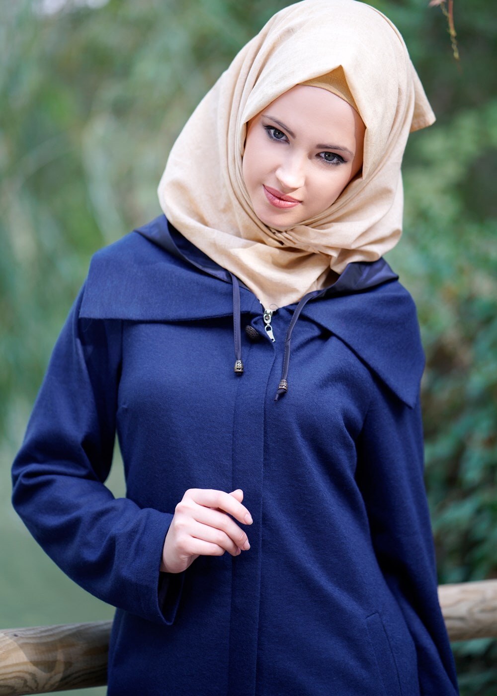 Vêtements hijab BLEU MARINE CABAN DE FEUTRE ZIPPÉ 2110