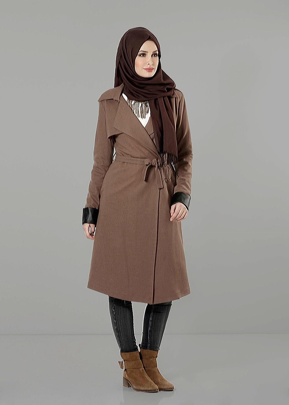 Tesettür giyim KAHVE KUŞAKLI KEÇE KABAN 3466