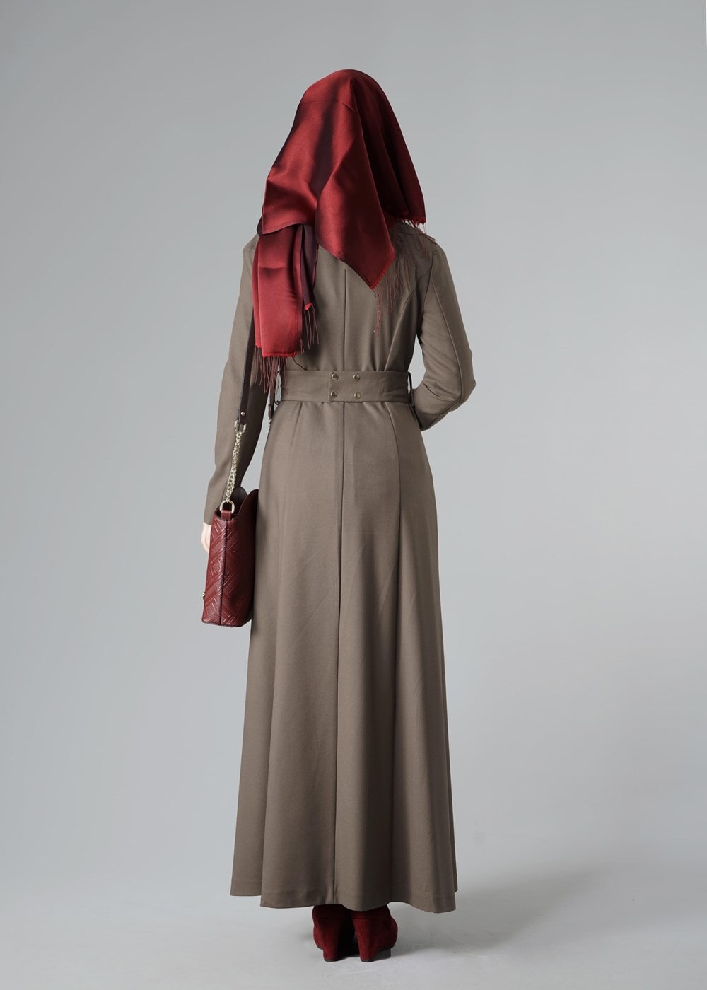 Tesettür giyim VİZON KEMERLİ GİZLİ DÜĞMELİ MANTO 9267 