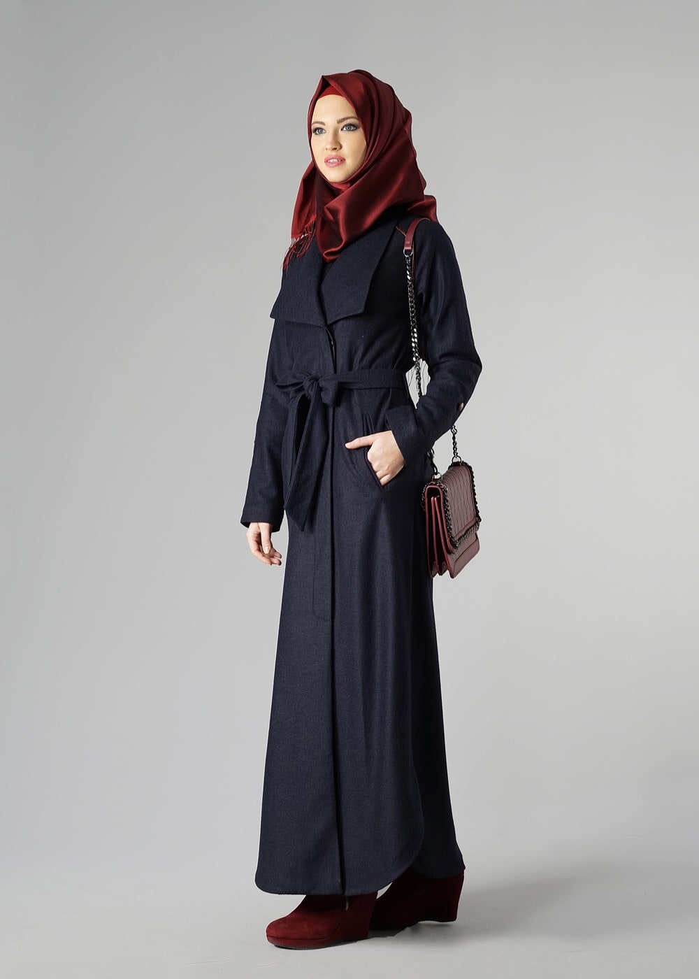 Tesettür giyim LACİVERT KUŞAKLI CEPLİ KABAN 9337