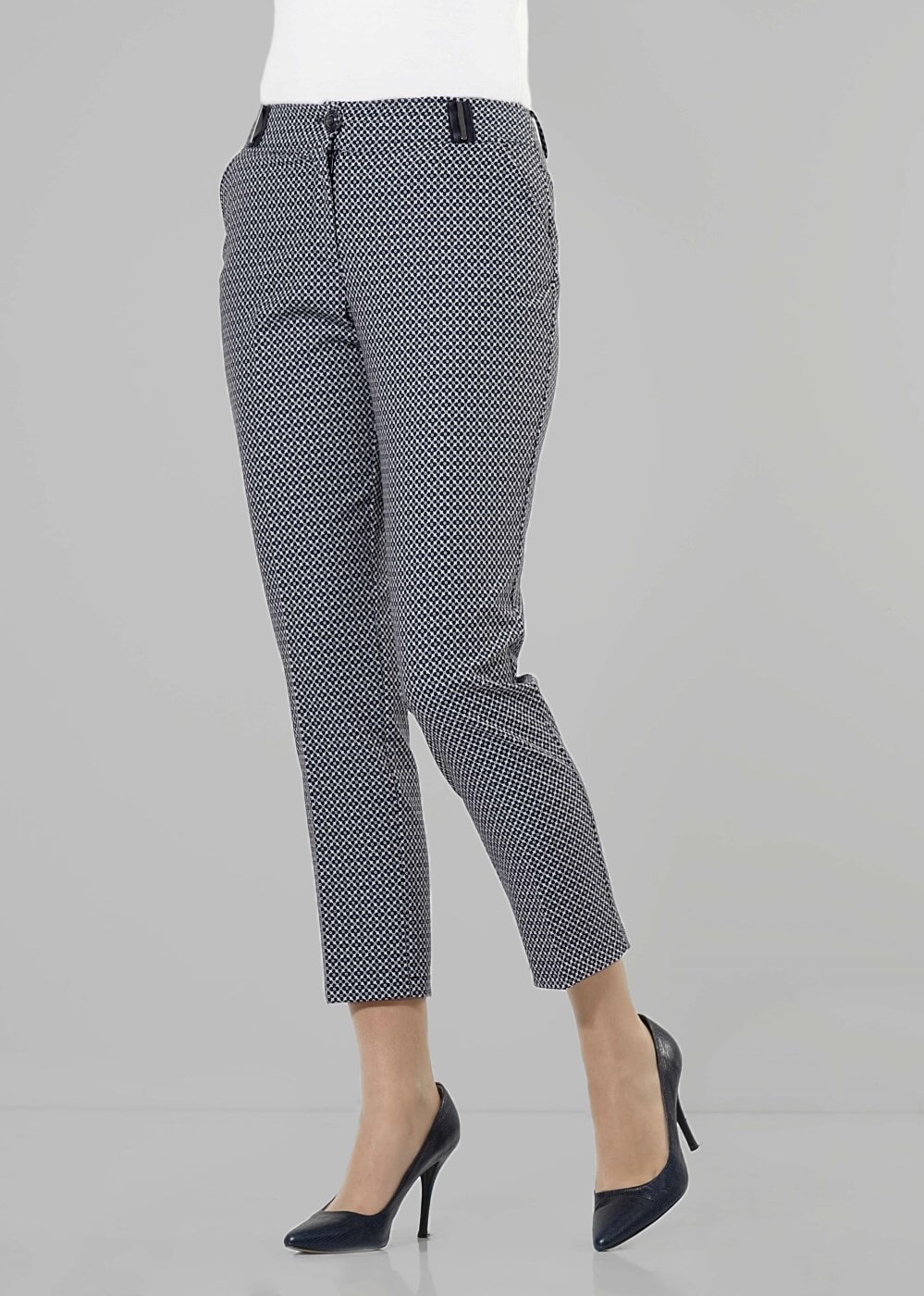 Tesettür giyim LACİVERT ALVİNA DESENLİ HAVUÇ PANTOLON 7886 