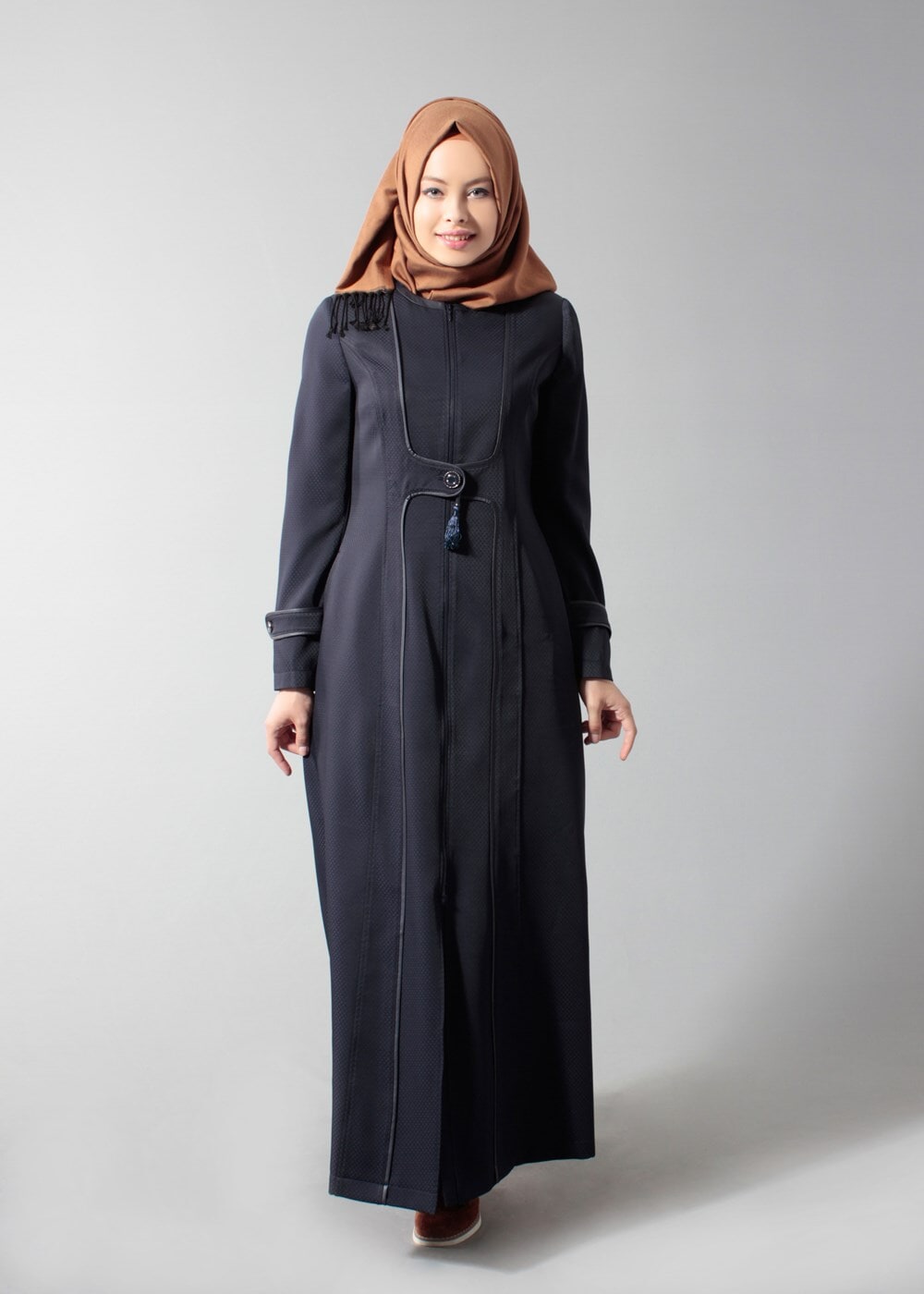 Tesettür giyim LACİVERT 1619 PARDESÜ