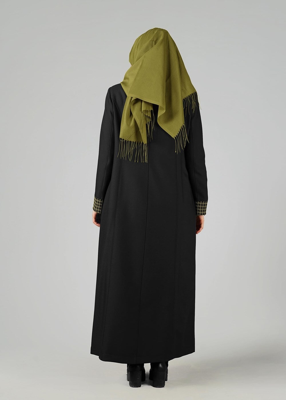 Vêtements hijab VERT PARDESSUS DÉTAILLÉ EN PIED-DE-POULE 1652 