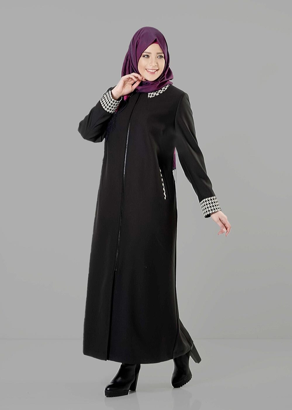 Vêtements hijab NOIR PARDESSUS DÉTAILLÉ EN PIED-DE-POULE 1652