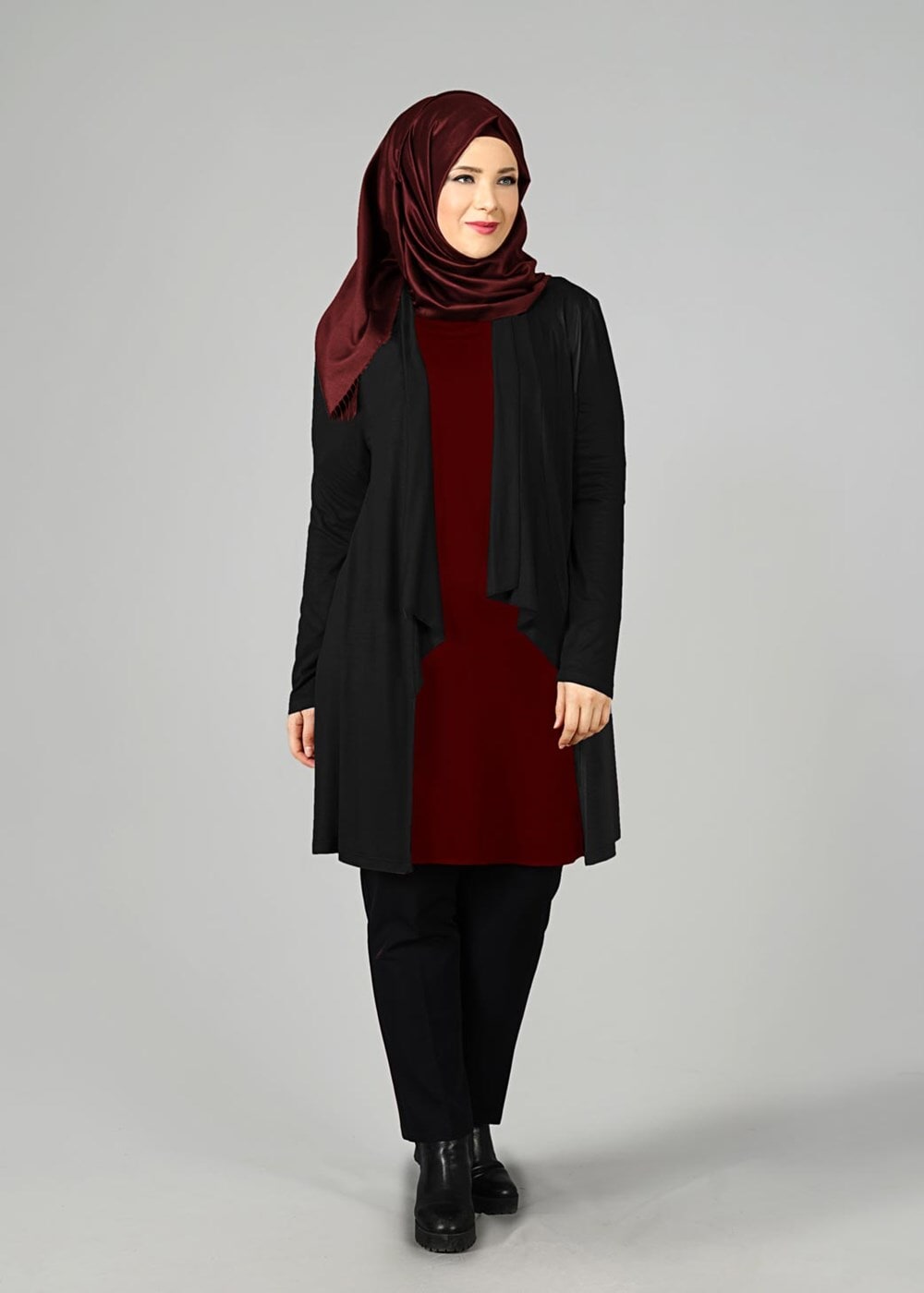 Tesettür giyim SİYAH 2552 TUNİK